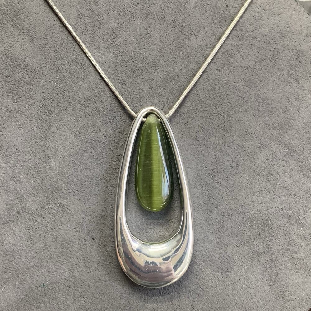 Vintage Green Cats Eye Double Pendant Silver Tone With 20” Chain